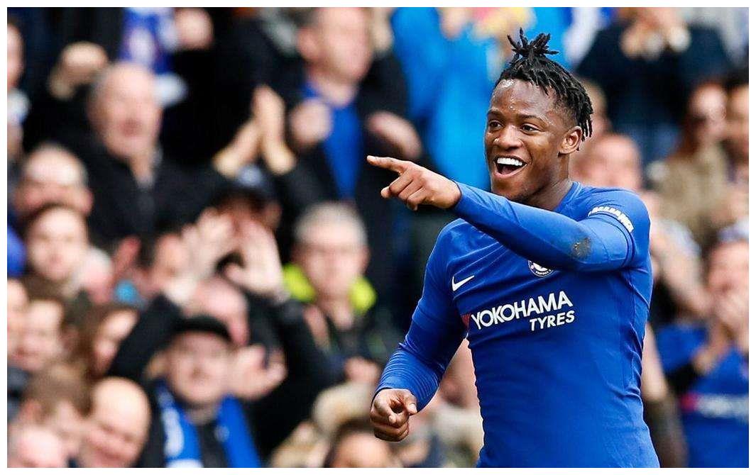 包含今晨英超传出新动向；瓦伦西亚豪取连胜；管理层表态：球迷炸锅；临场指挥获称赞的词条